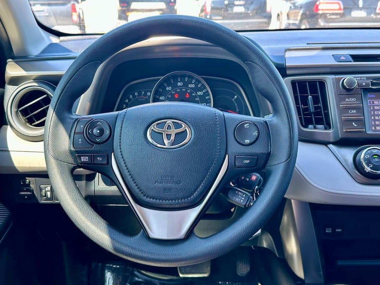 2014 Toyota RAV4 LE