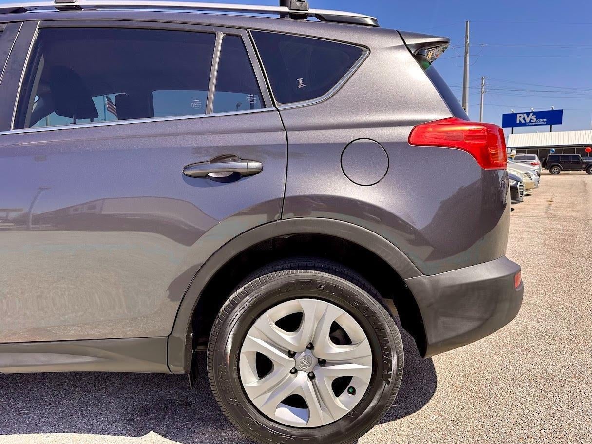2014 Toyota RAV4 LE