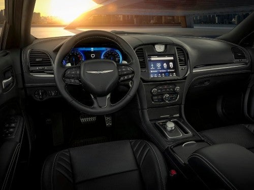2023 Chrysler 300C interior view of dash